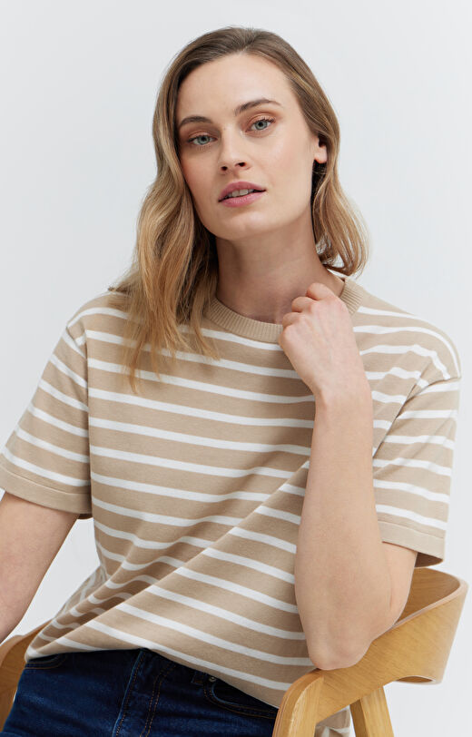 T-shirt z dzianiny w paski