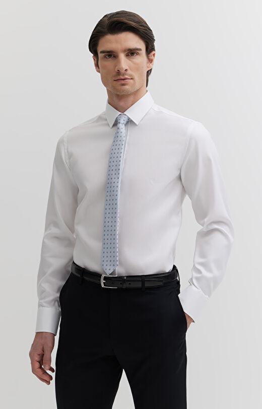 Koszula w strukturalny wzór