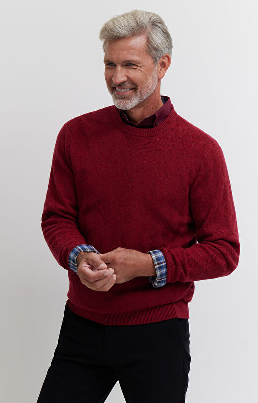 Sweter w romby z wełny merino