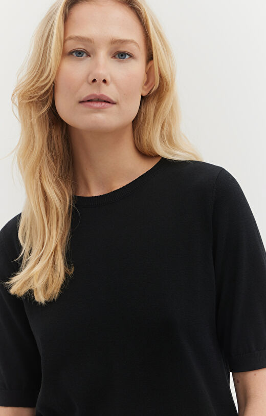 Sweter z lyocellem i lnem