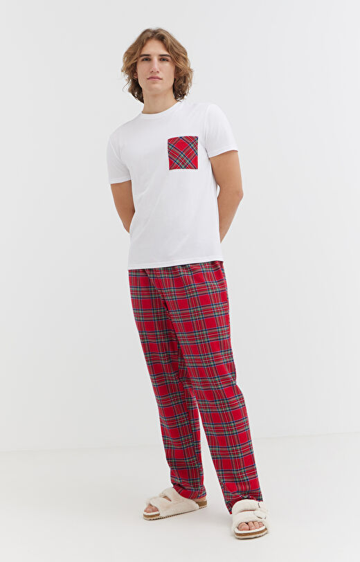 Piżama z t-shirtem i spodniami