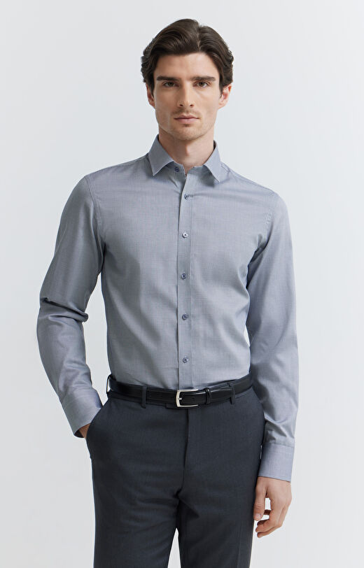 Koszula w kontrastowy wzór