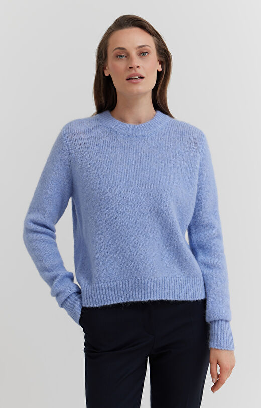 Sweter z wełną alpaki