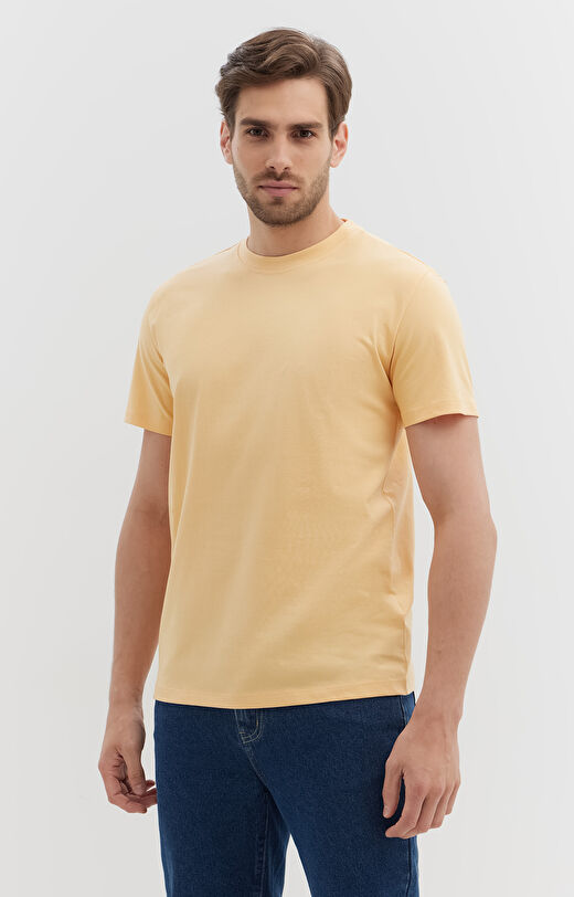 Gładki t-shirt o regularnej sylwetce