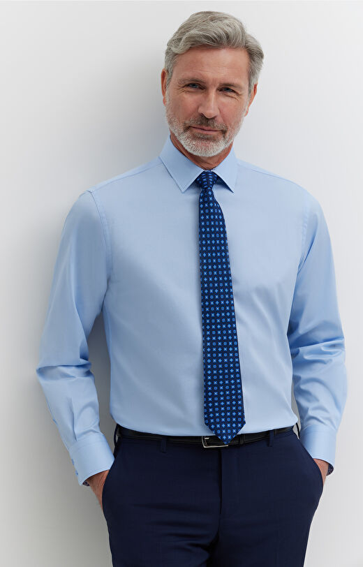 Koszula z diagonalu z kontrastem