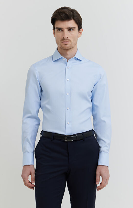 Koszula ze strukturalnym wzorem