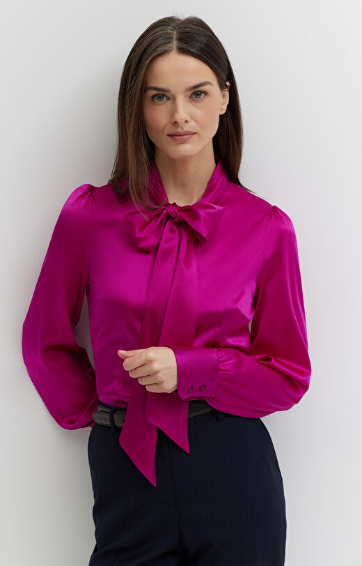 Koszula z jedwabiu z kokardą