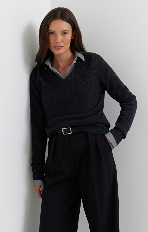 Melanżowy sweter v-neck z wełny