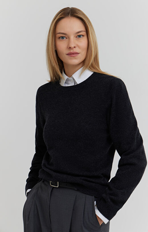 Sweter z melanżowej wełny merino