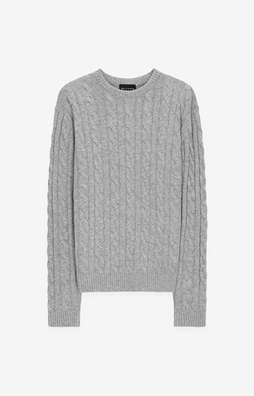 Sweter z warkoczowym splotem z wełną